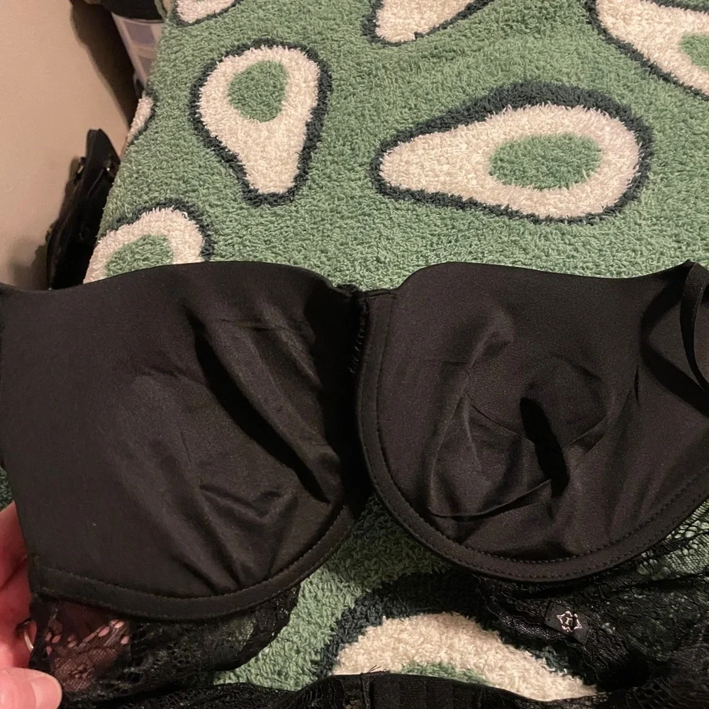 Nanette‎ Lepore Black Full-Coverage Push Up Padded Bra Intimates Lace 38C